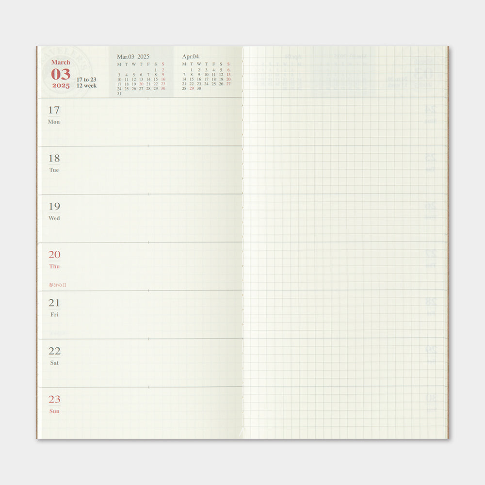 Traveler's Notebook (Regular Size) 2025 Weekly + Memo