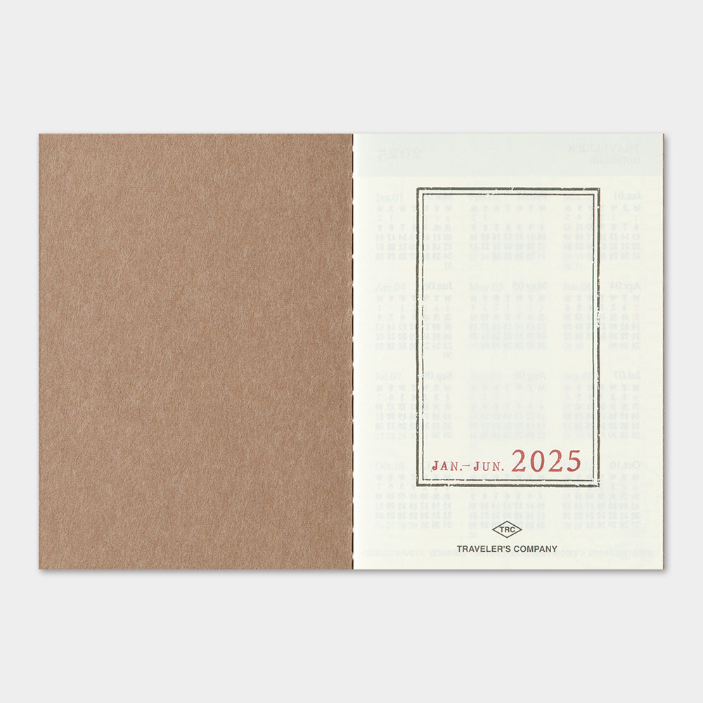 Traveler's Notebook (Passport Size) 2025 Weekly